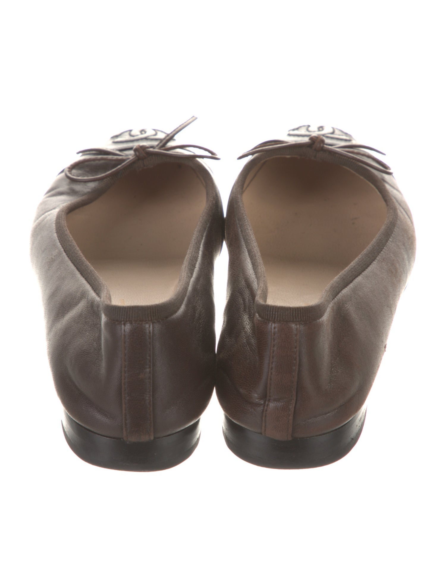 Chanel Interlocking CC Logo Leather Ballet Flats